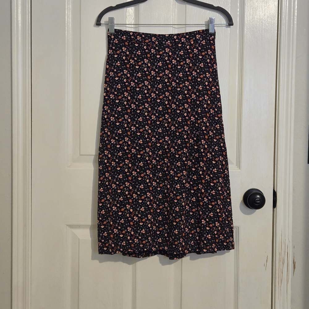 Old Navy Navy Midi Skirt with Pink Floral Print